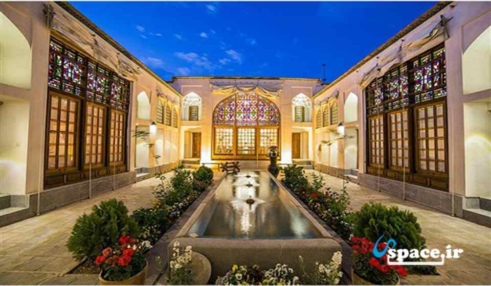 بوتیک هتل خانه کیانپور-اصفهان